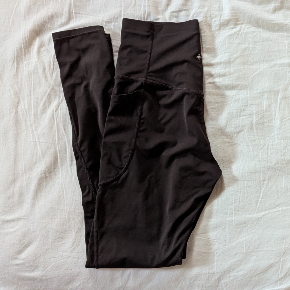 Halara UltraSculpt High Waisted Tummy Control Pocket Shaping Training Leggings